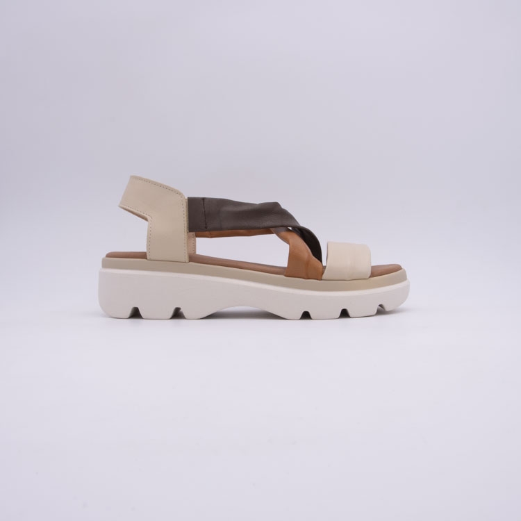 LOLA CANALES 1750 BEIGE