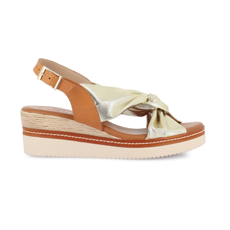 Lola canales<br>229    